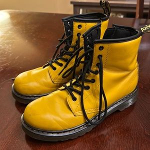 DR. MARTENS 1460 COMBAT BOOT - KIDS'